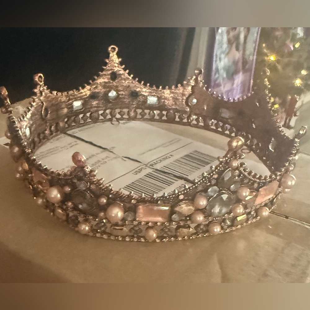 Elegant Rose Gold and Pink Crown